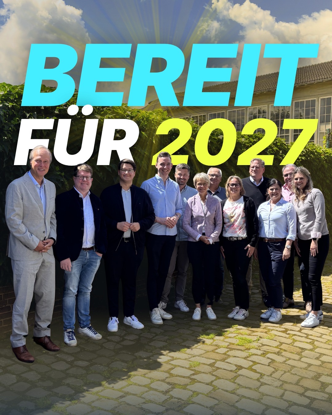 (3. v. l.) J�rn Brinkmann mit Dorothee Feller (6. v. l.)